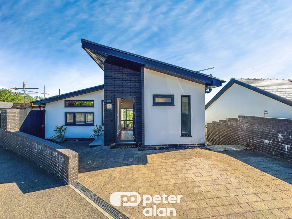 Property photo 1 of 35 Exterior