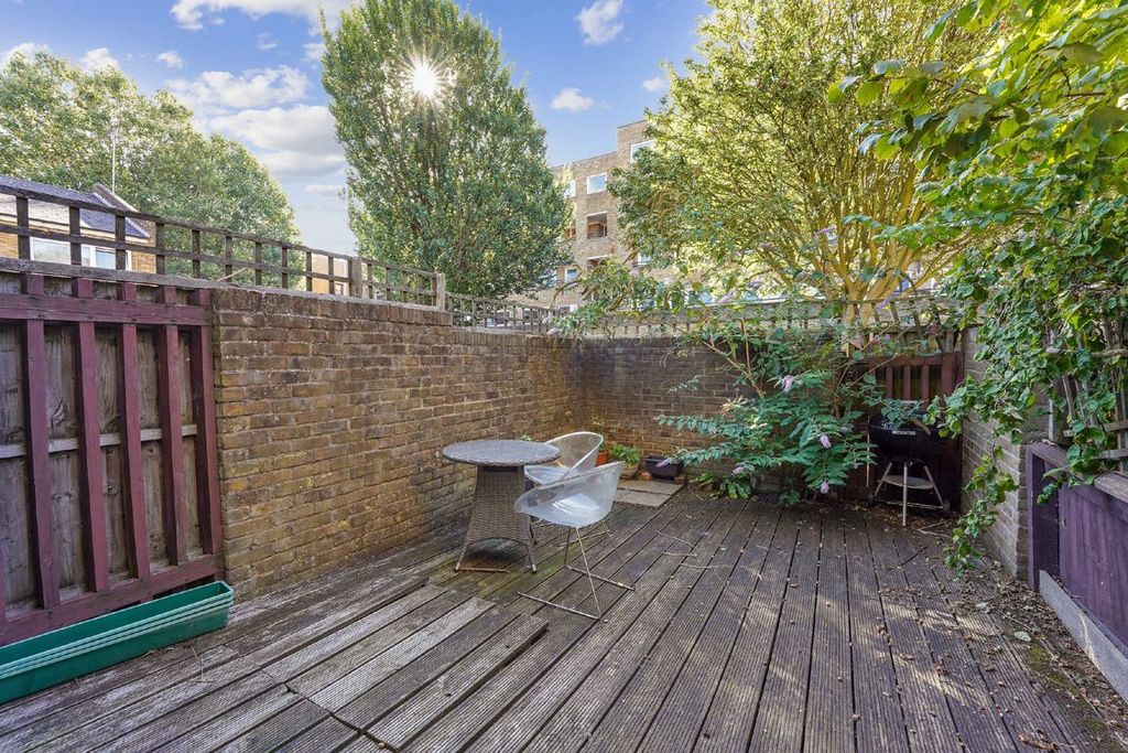 Property photo 3 of 7