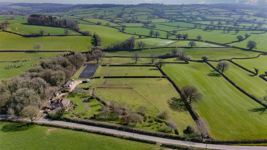 Property photo 1 of 20 Drone