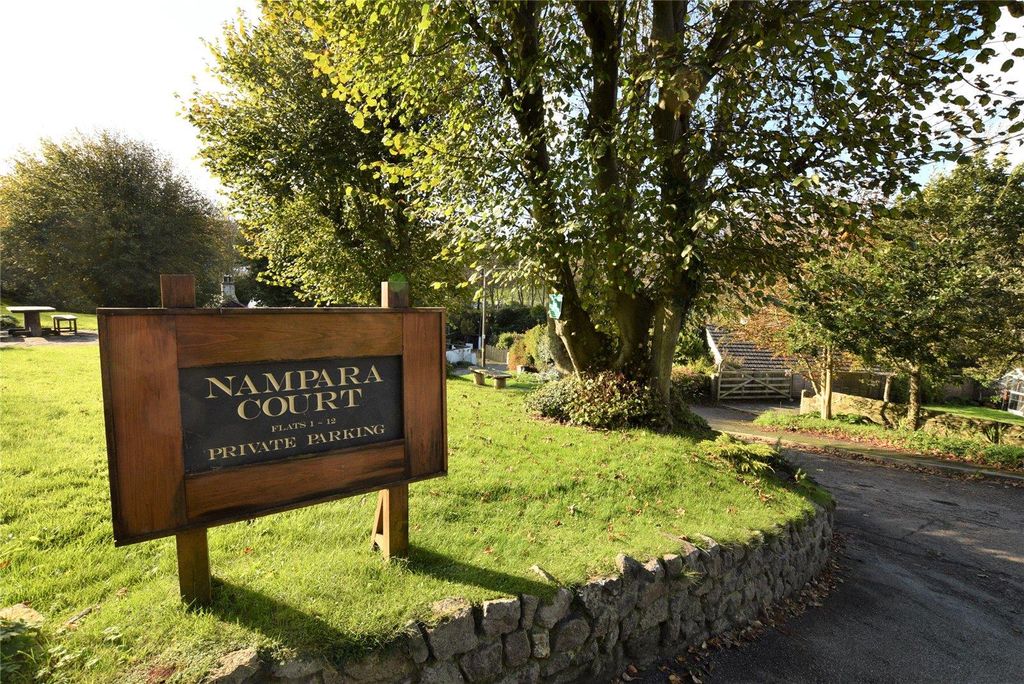 Property photo 3 of 14 Nampara Court