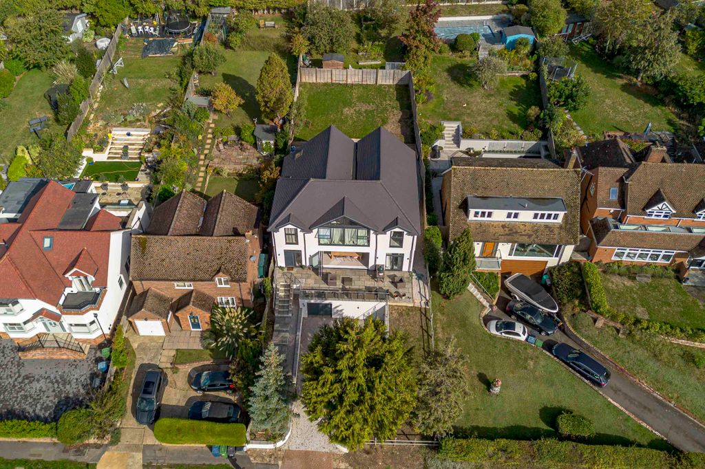 Property photo 3 of 30 Hill View House, 2A Hillside Road, Sl7 3Jy Drone (Low Res)-5