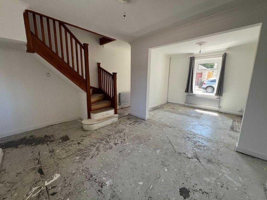 Property photo 3 of 13 Not Specified