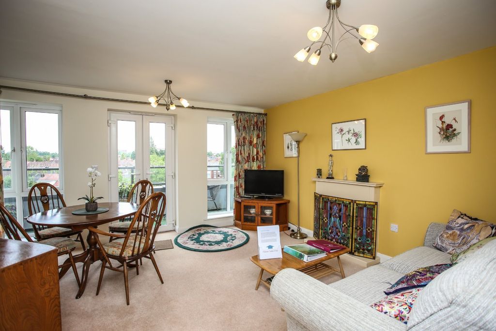 Property photo 3 of 20 Picture No. 08