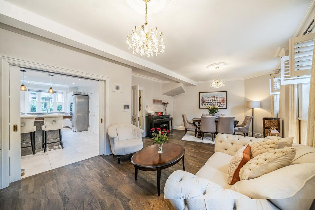 Property photo 2 of 16 Picture 2