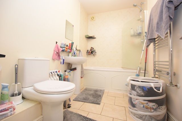 Property photo 2 of 4