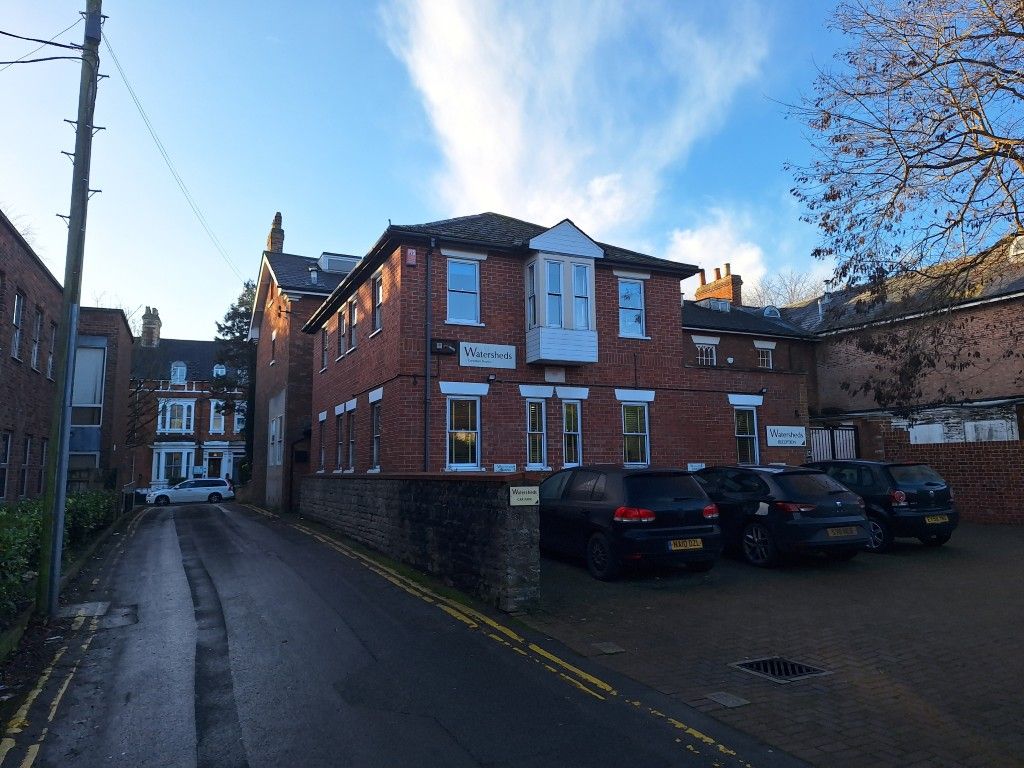 Property photo 2 of 6