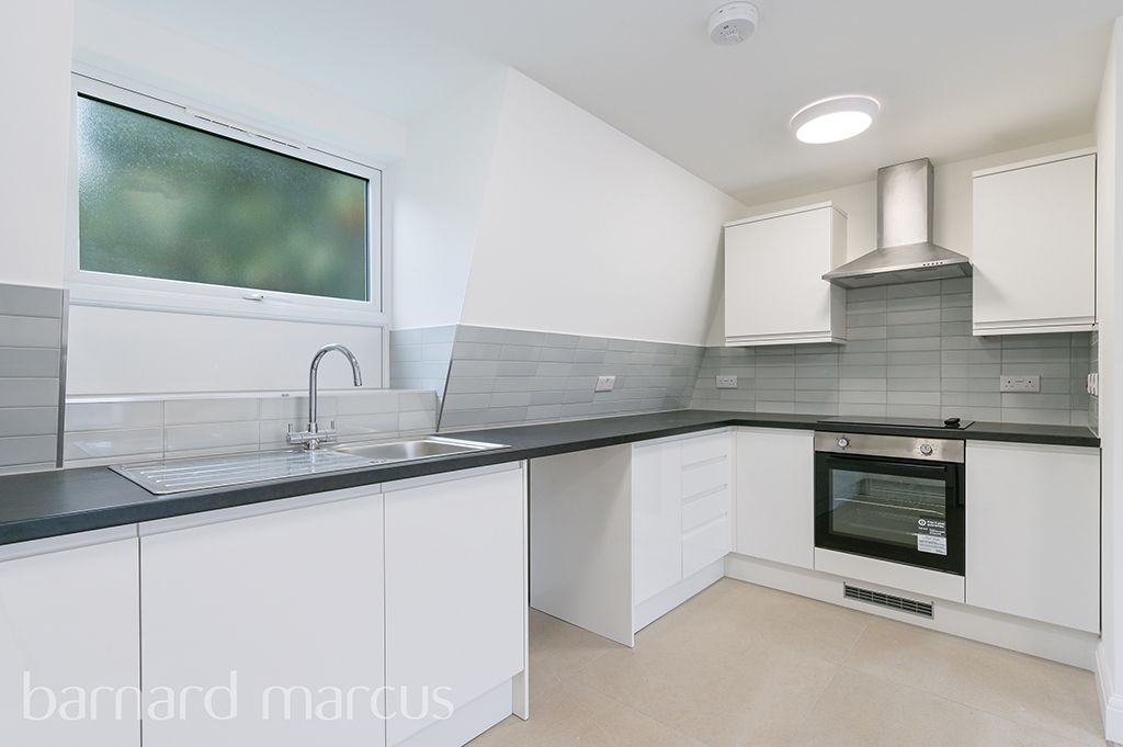 Property photo 1 of 5 Kitchen