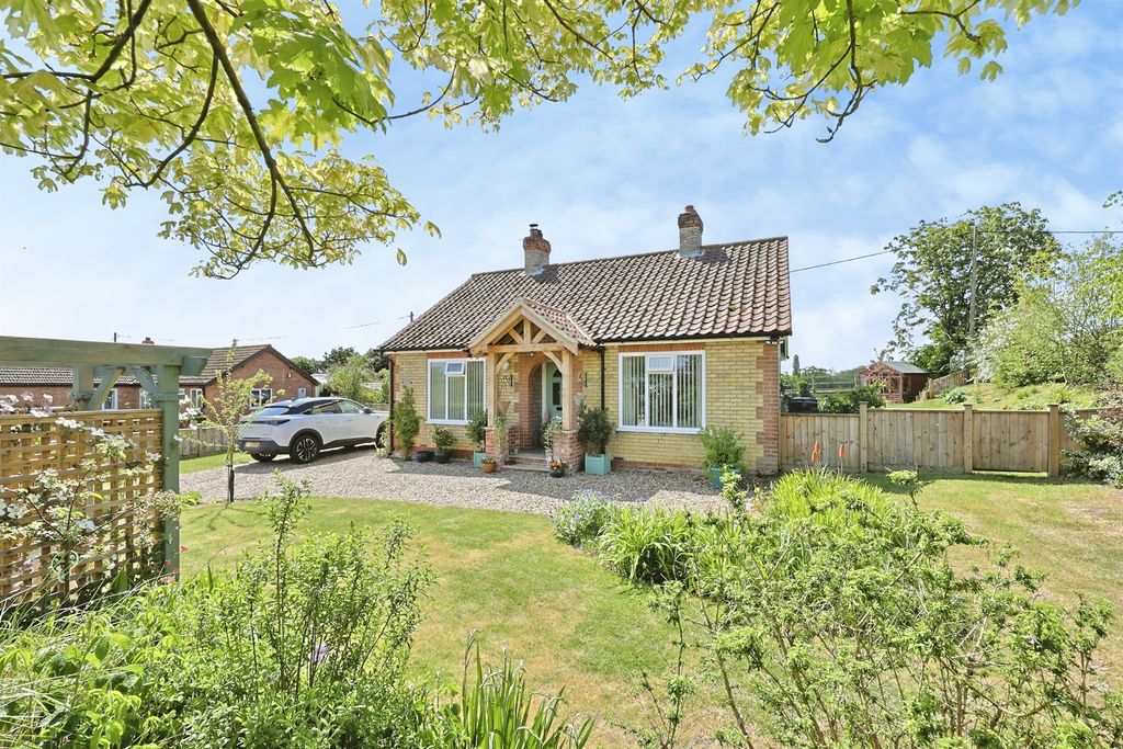 Property photo 1 of 29