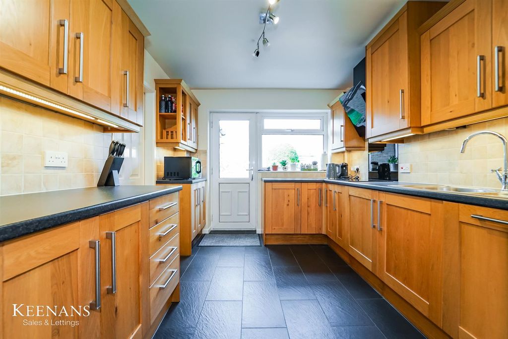 Property photo 2 of 35 5.Jpg