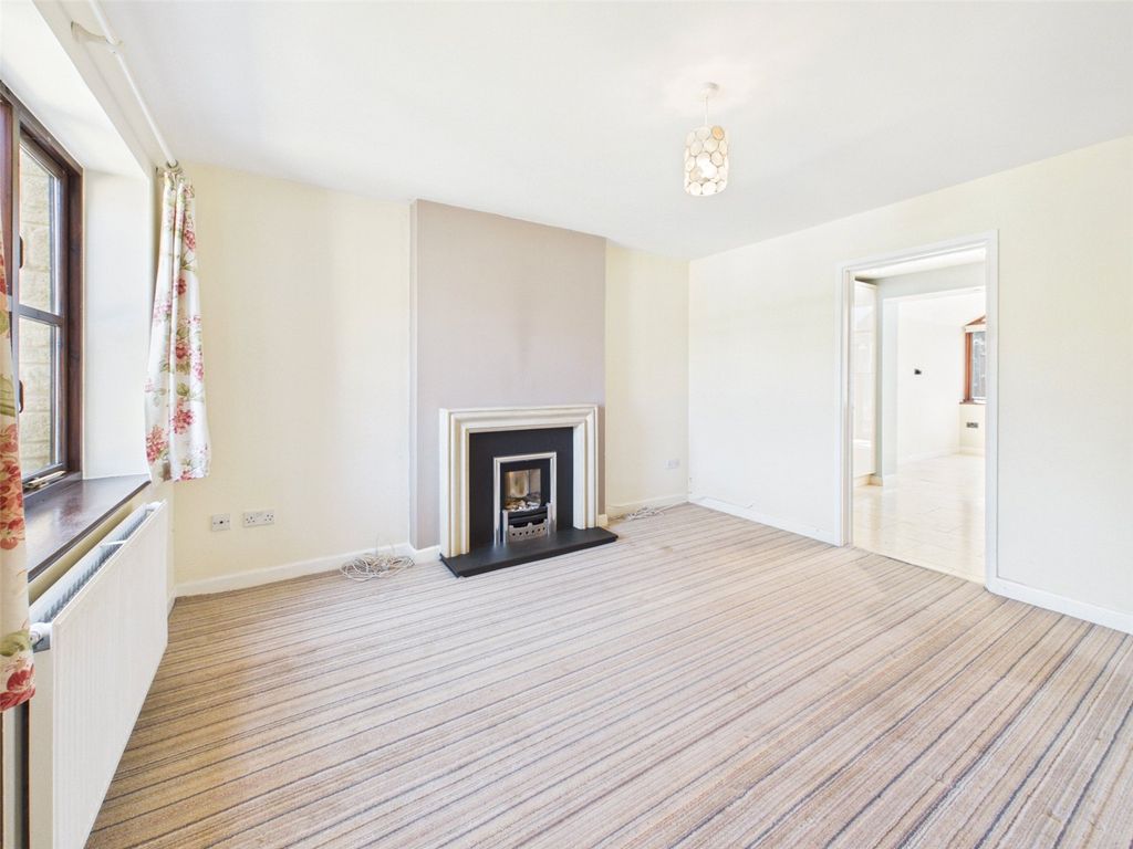 Property photo 2 of 16 Picture No. 04