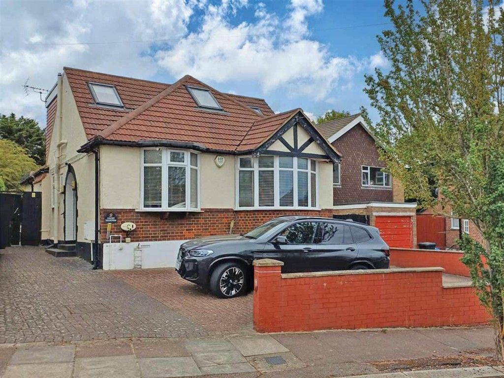 Property photo 2 of 16
