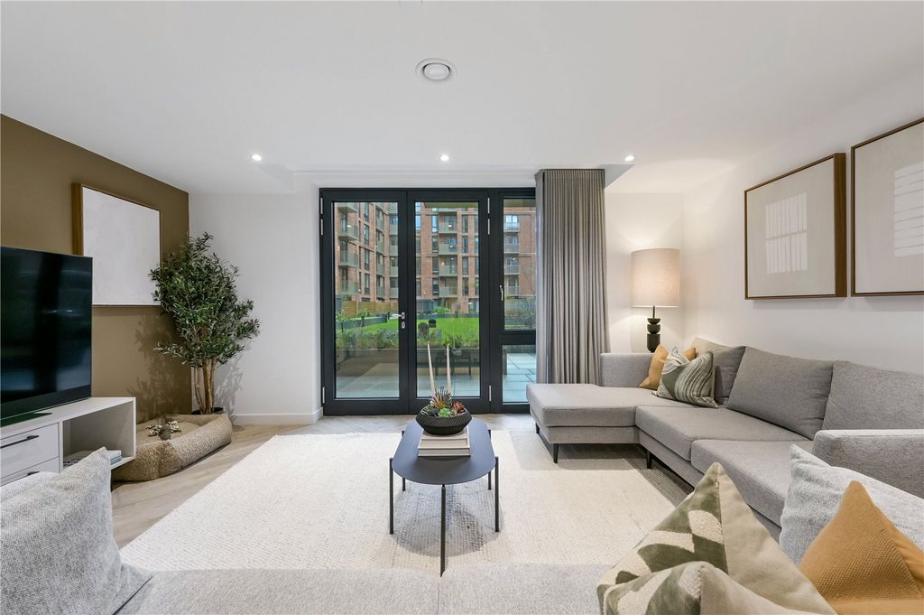 Property photo 2 of 12 Picture No. 04