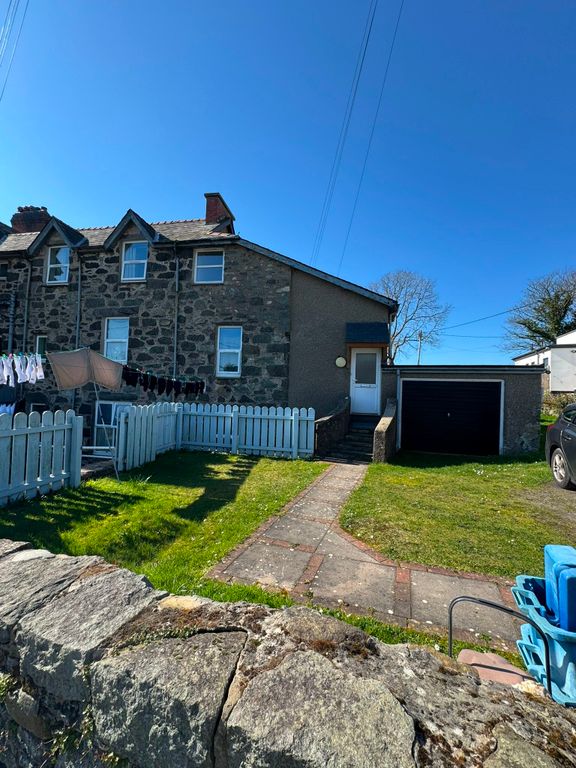 Additional image 11 of 3 bed flat to rentBron Trefor, Y Maes, Criccieth LL52