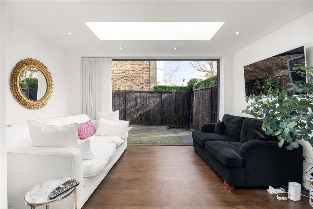 Property photo 1 of 14 19651175 (8).Jpg