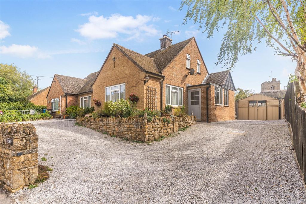Property photo 1 of 16 Yasna, Cropredy-3.Jpg