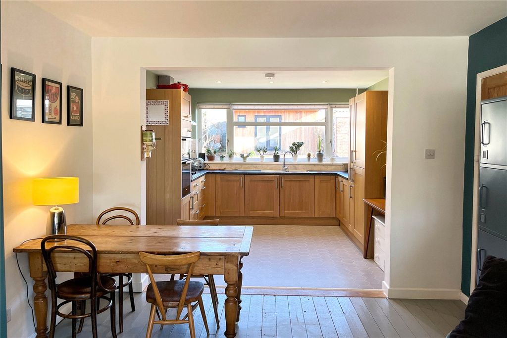 Property photo 3 of 19 Picture No. 22