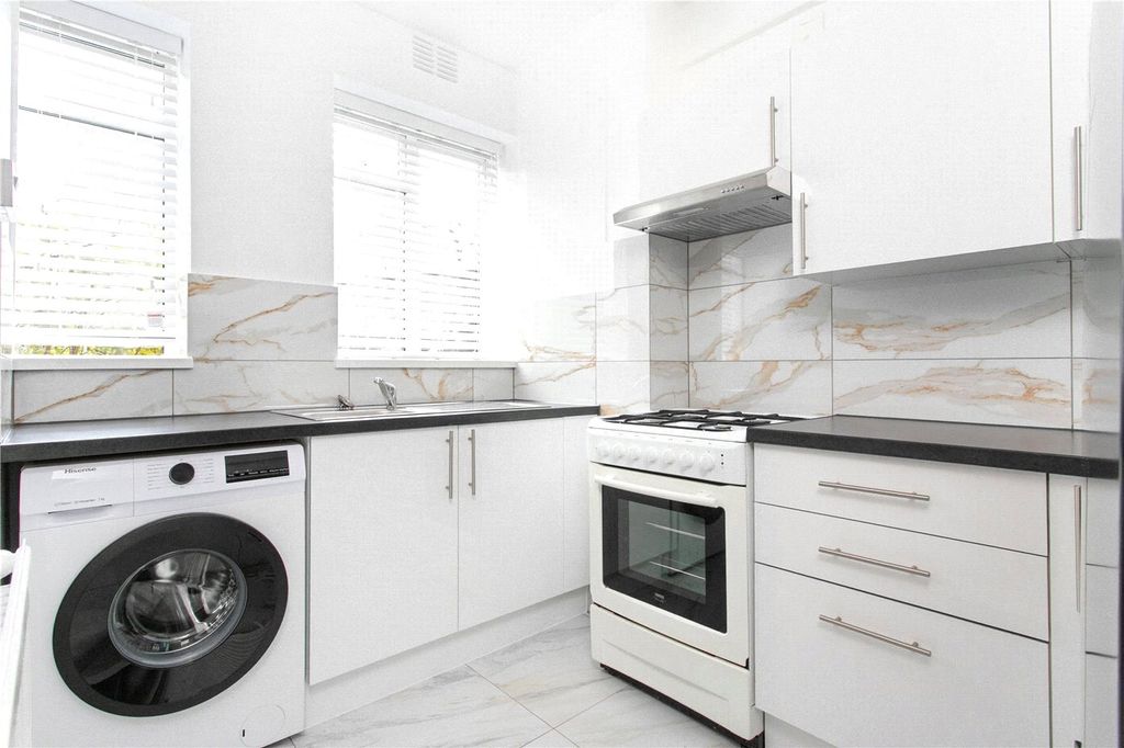 Property photo 3 of 9 Picture No. 03