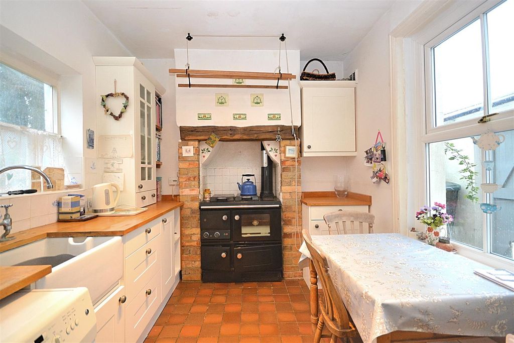 Property photo 3 of 23 13 (43).Png