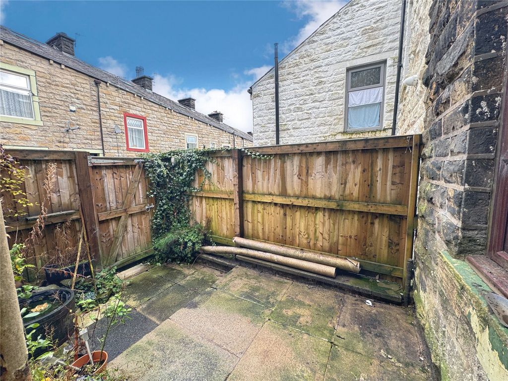 Property photo 3 of 10 Picture 3