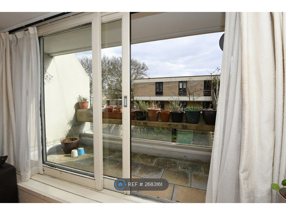 Property photo 1 of 25