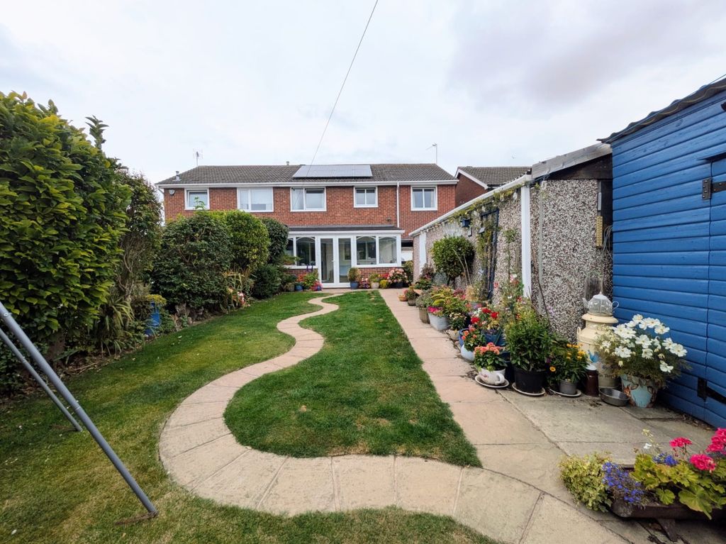 Property photo 2 of 13 Picture No. 04