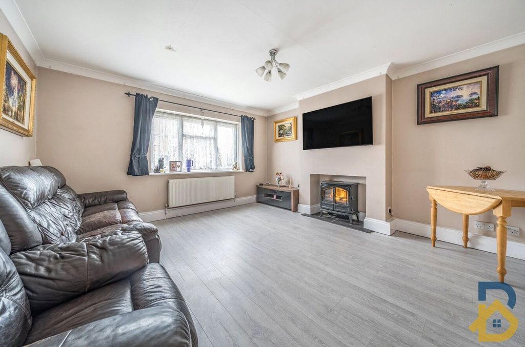 Property photo 2 of 10 Picture No. 21