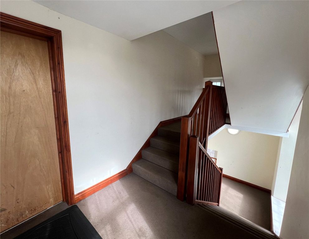 Property photo 2 of 6 Picture No. 08