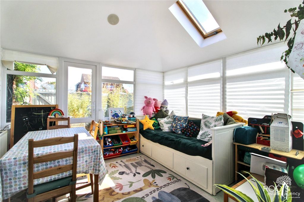 Property photo 3 of 12 Picture No. 06