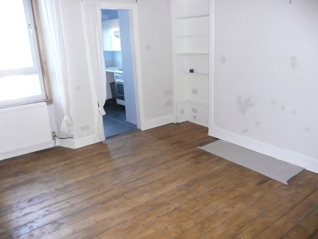 Property photo 1 of 8 Photo 1