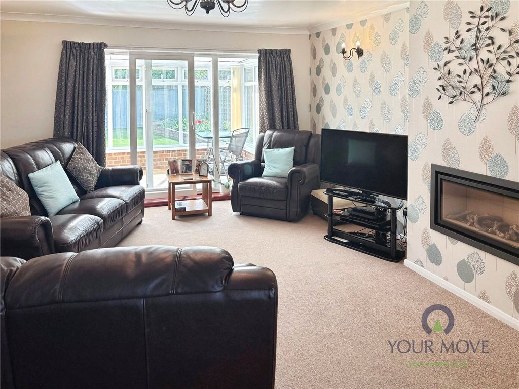 Property photo 2 of 16 Picture No. 30