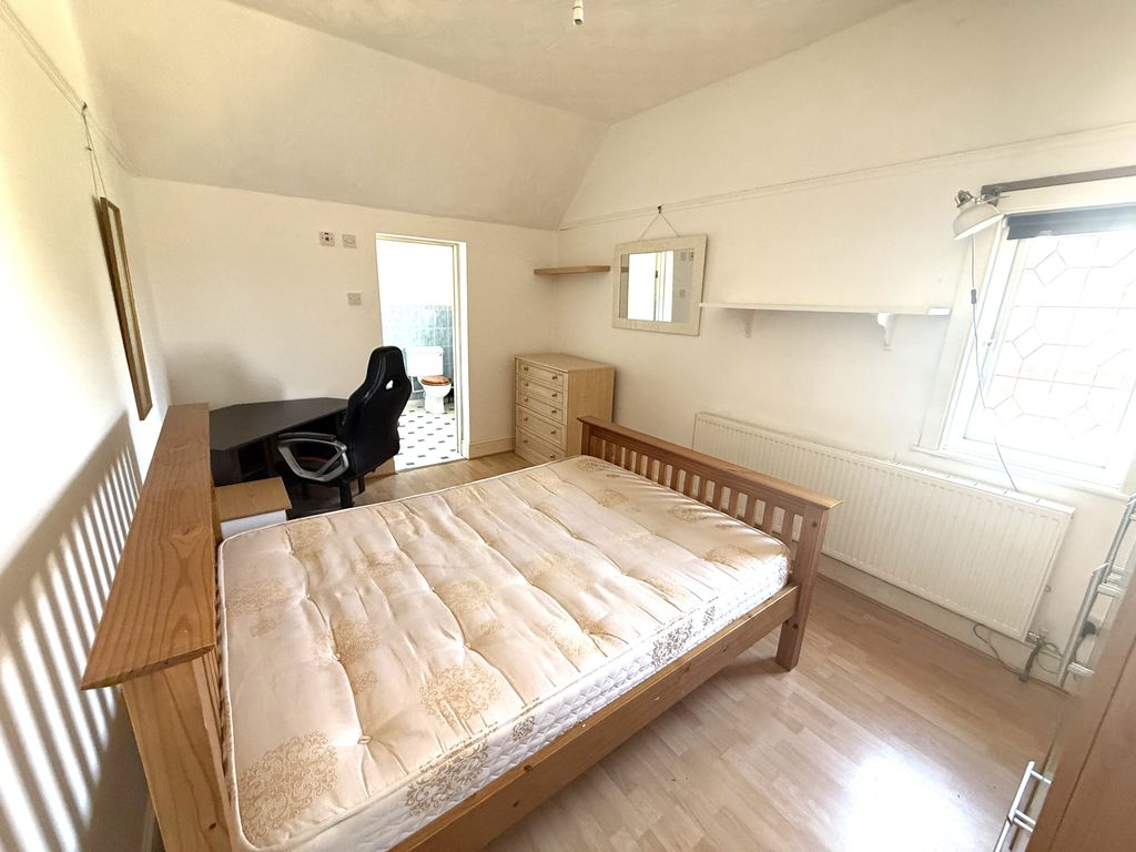 Property photo 1 of 10 Img_9648