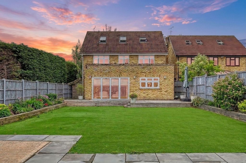 Property photo 1 of 10