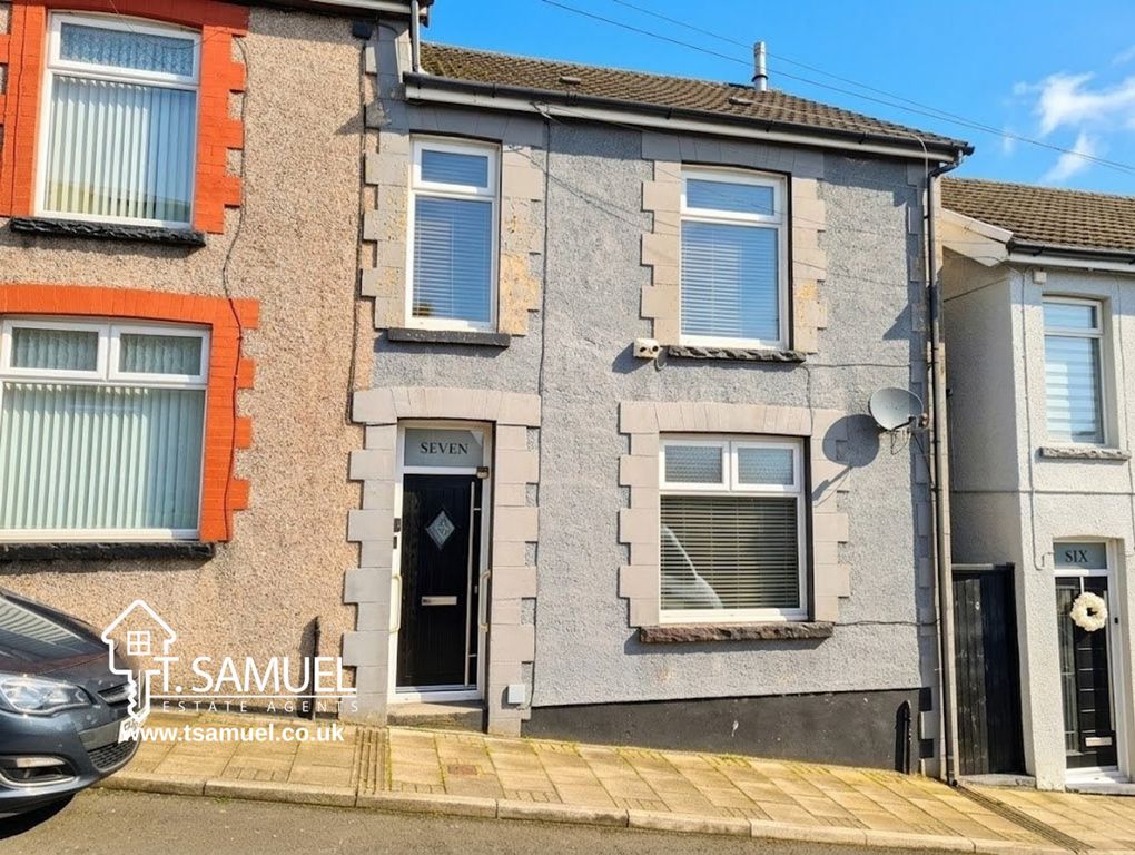 Property photo 1 of 34 Front