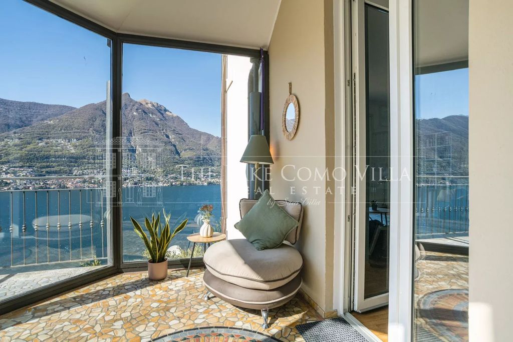 Property photo 3 of 46 The Lake Como Villa-Villa Fagetto Via Riva 9