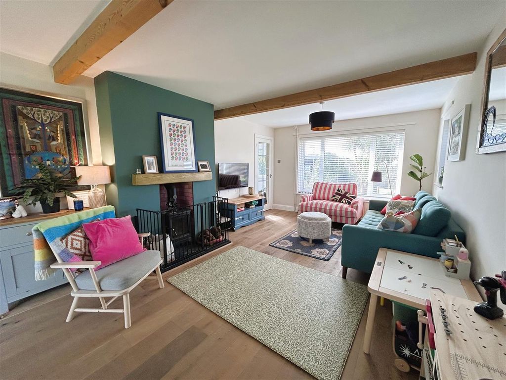 Property photo 2 of 15 Image00037.Jpeg