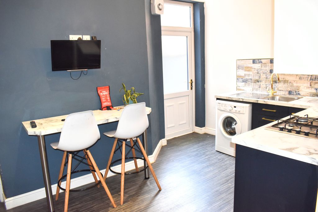 Property photo 3 of 13 Dsc_0745