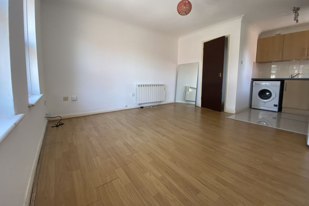 Property photo 2 of 4
