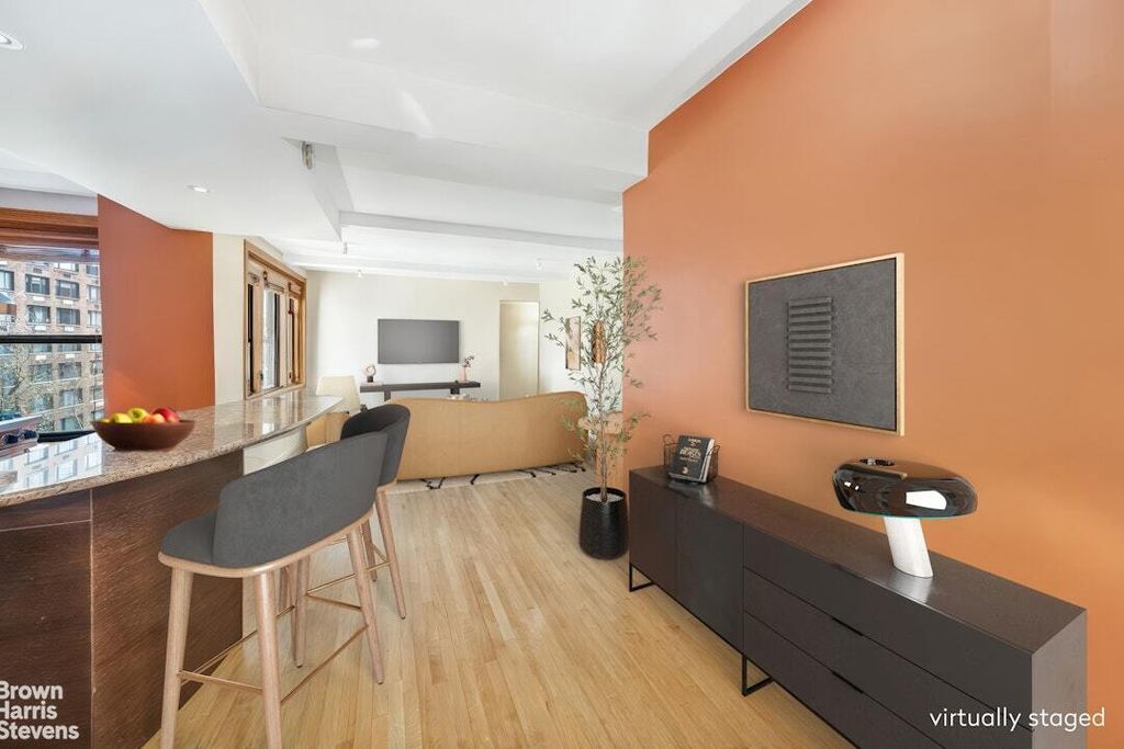 Property photo 3 of 13 <Alttext/>