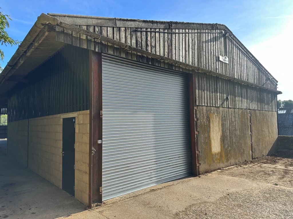 Property photo 1 of 11 Unit 7 External 1