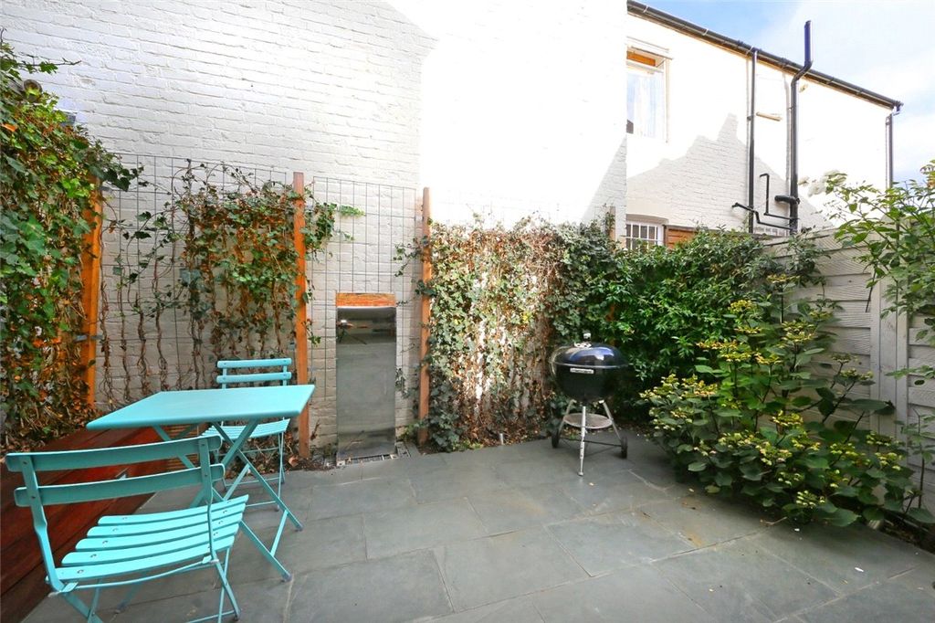 Property photo 2 of 6 Picture No. 04