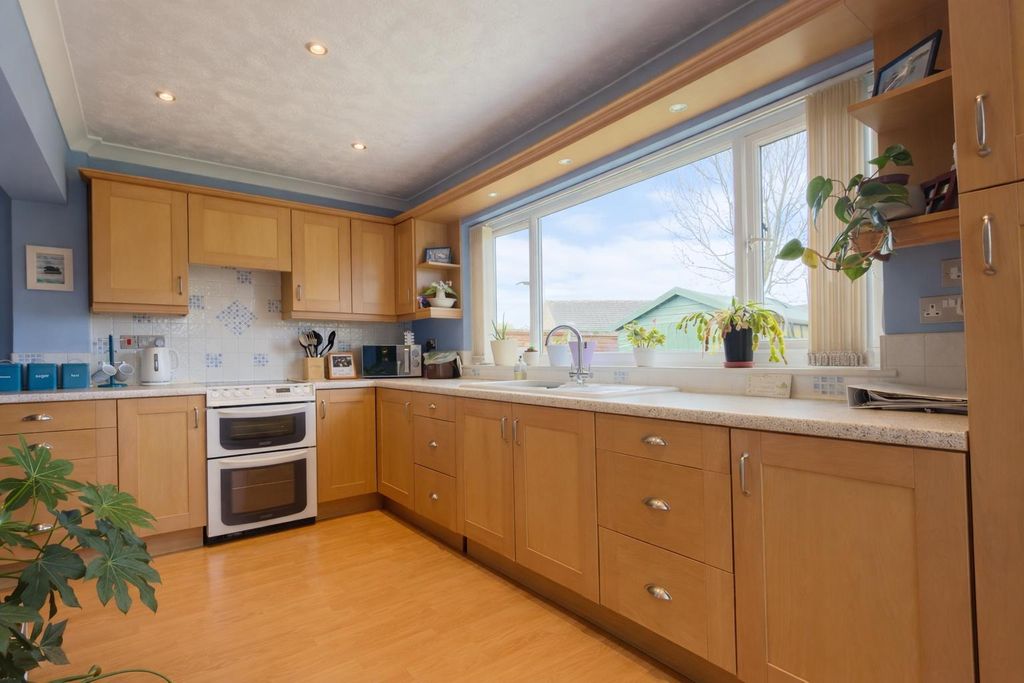 Additional image 16 of 4 bed detached house for saleWorston Road, Highbridge TA9