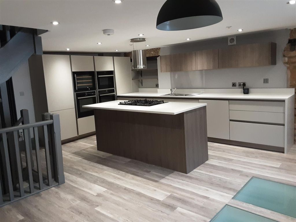 Property photo 2 of 12 Kitchen/Diner