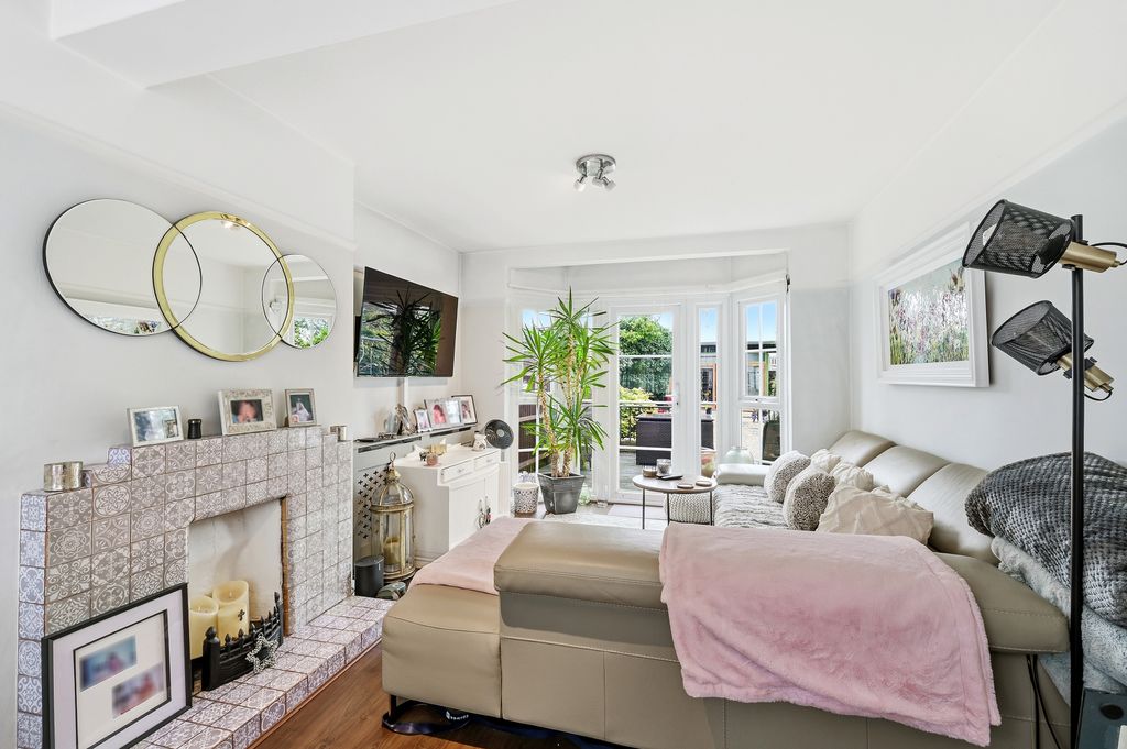 Property photo 2 of 14 Reception Room