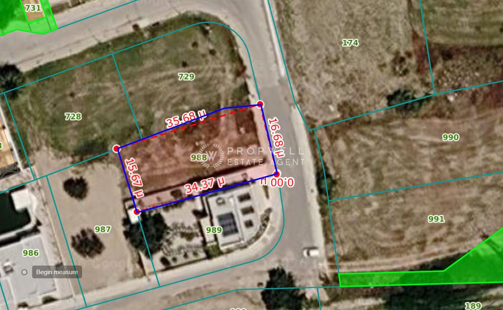 Property photo 1 of 2