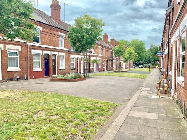 Property photo 1 of 18