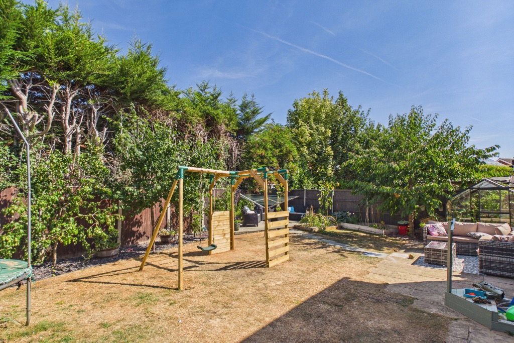 Property photo 2 of 38