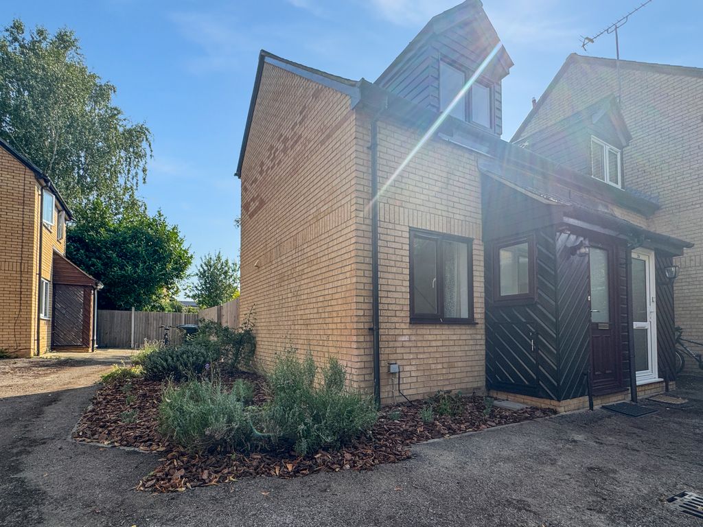 Property photo 1 of 11 Exterior