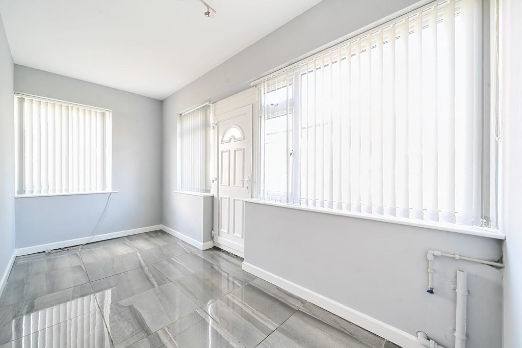 Property photo 2 of 15 1102072 (13).Jpg