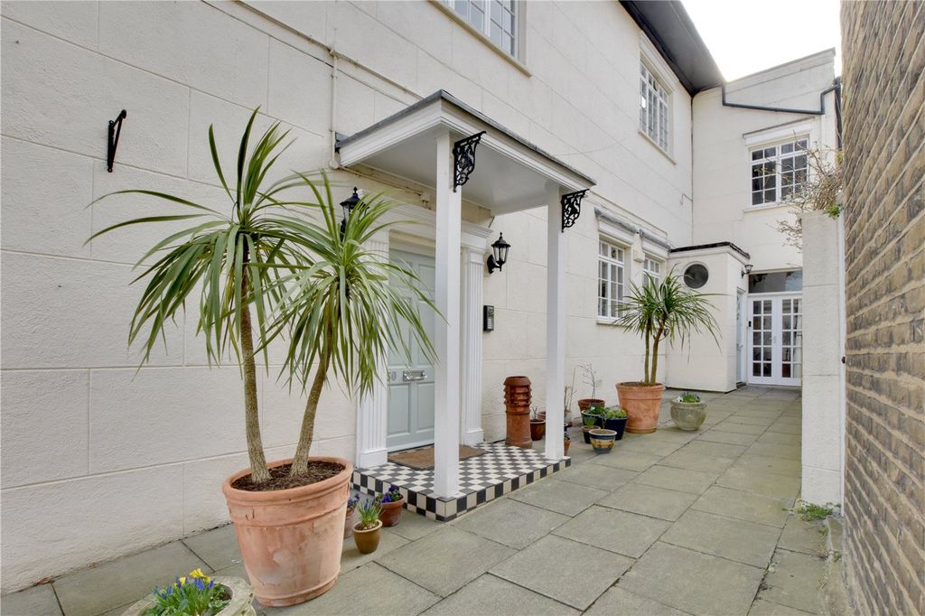 Property photo 1 of 21 Picture No. 03