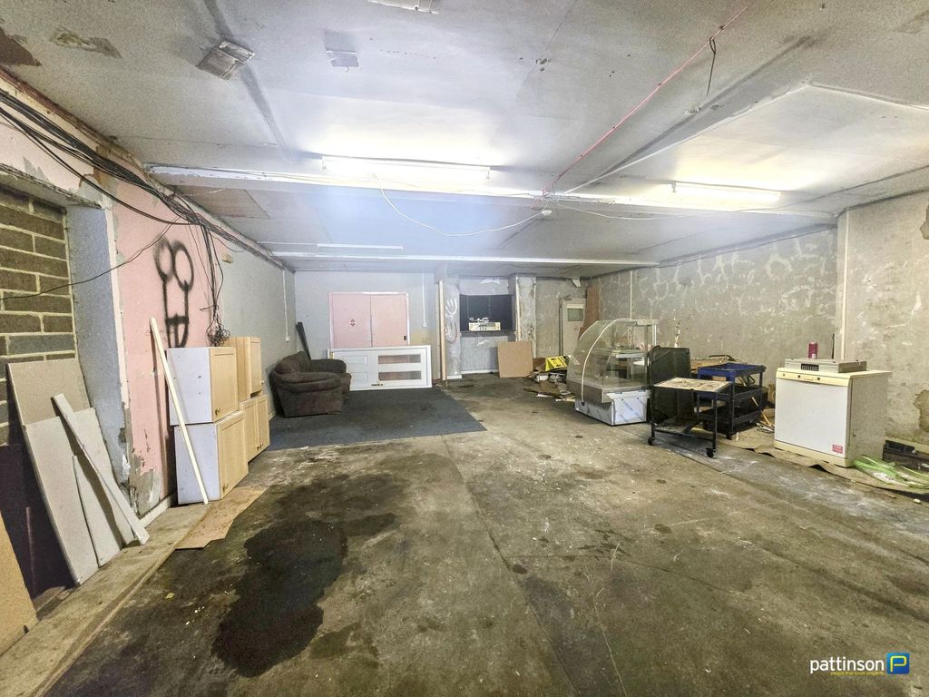 Property photo 3 of 4